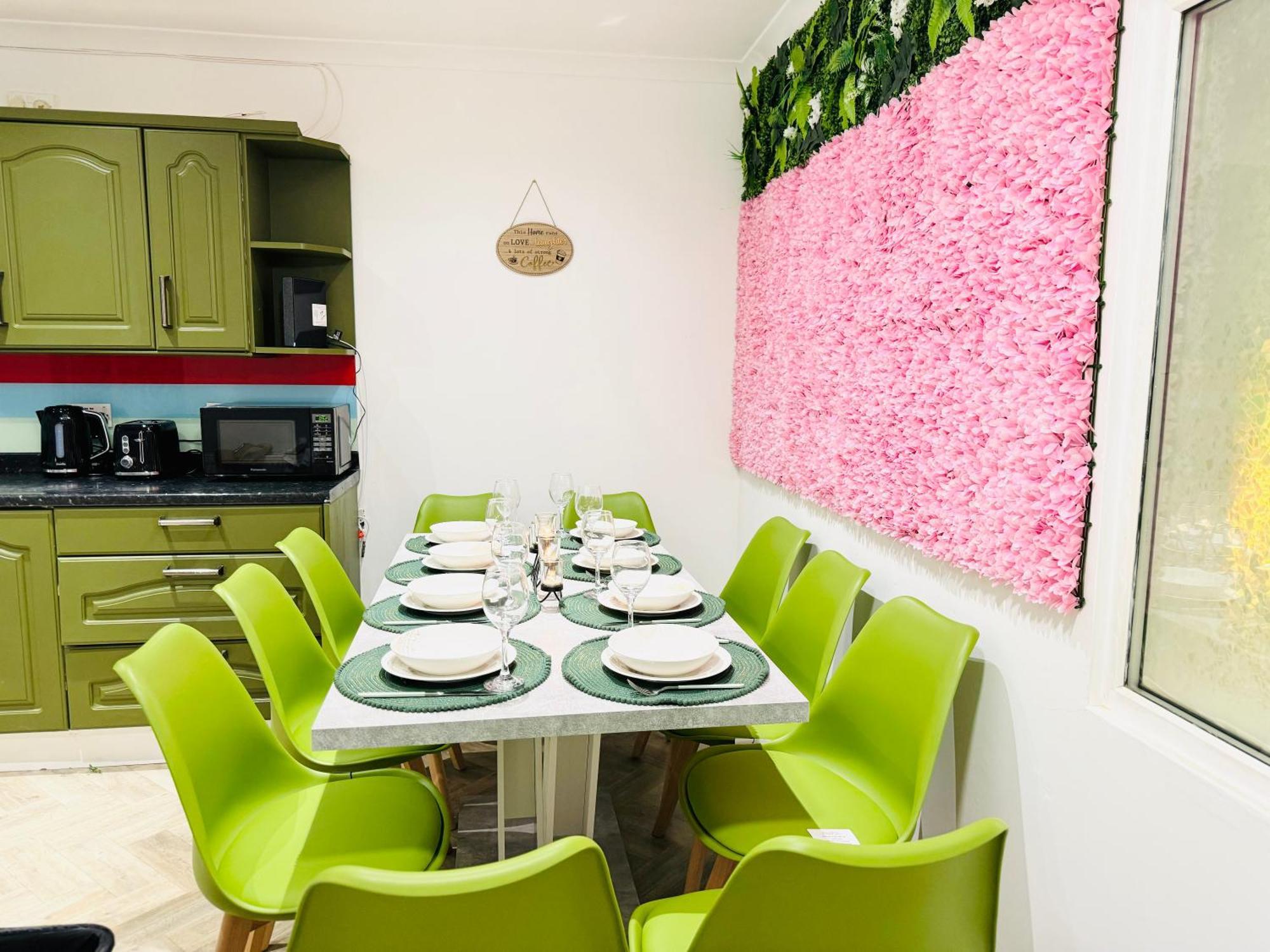 5Br House, Free Parking Offa12, Contractor, Big Families, Relocation Villa Redbridge Exterior foto