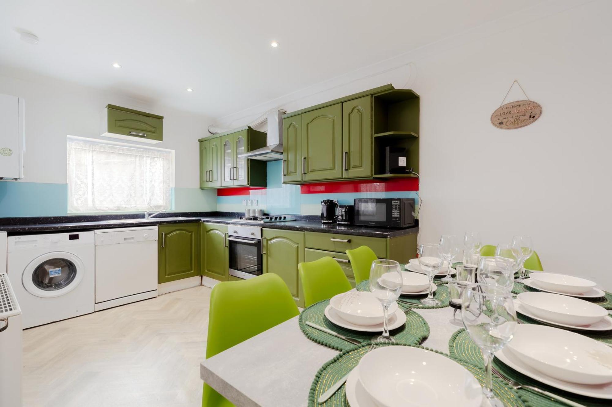 5Br House, Free Parking Offa12, Contractor, Big Families, Relocation Villa Redbridge Exterior foto