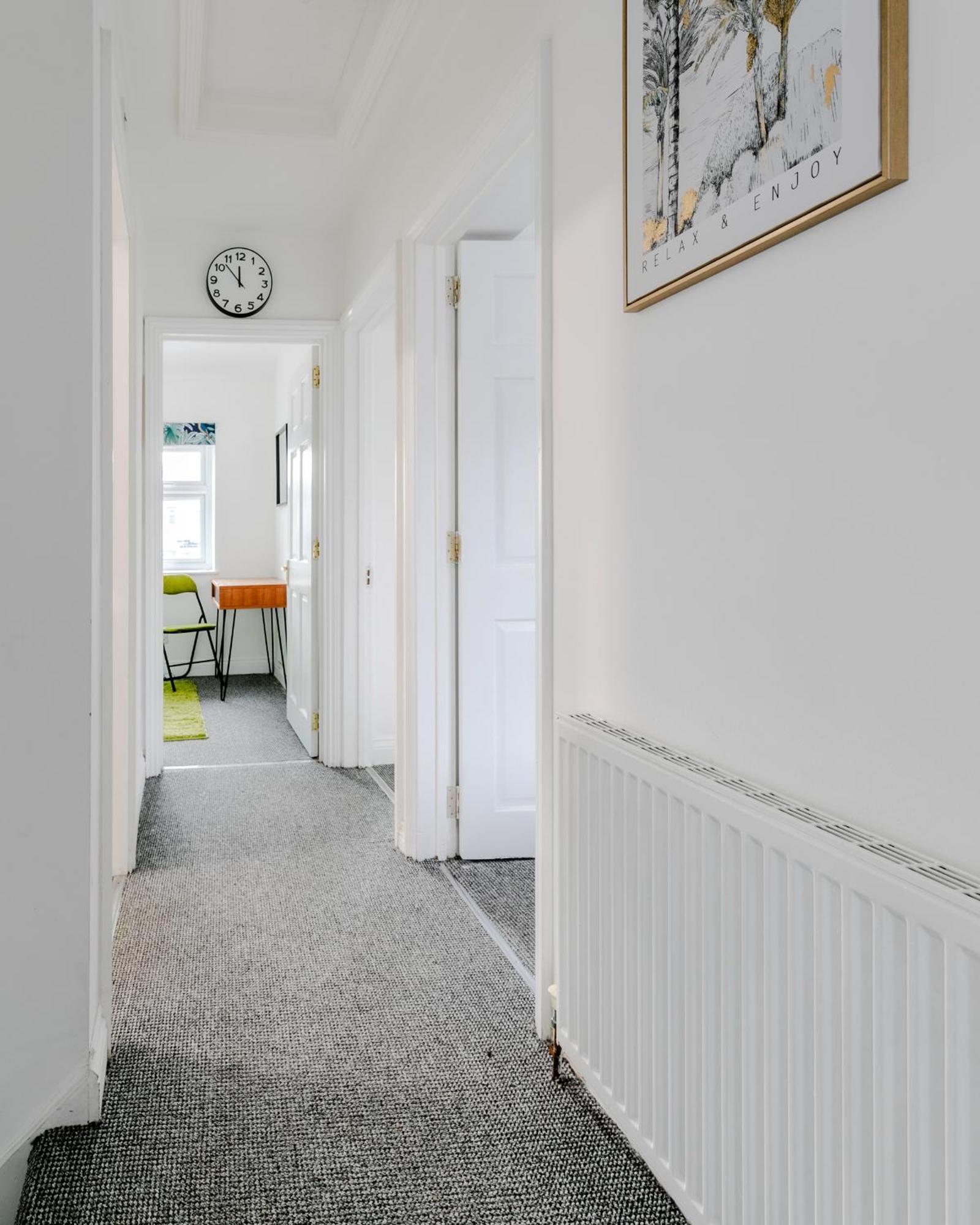 5Br House, Free Parking Offa12, Contractor, Big Families, Relocation Villa Redbridge Exterior foto